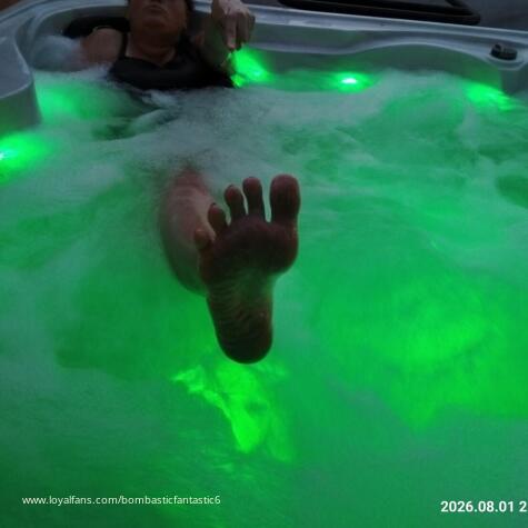 Lady Stricta BBW Findom Tall Queen Big Tits Ass Feet avatar
