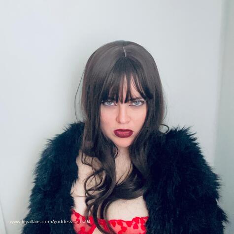 Goddess Sasha94 avatar