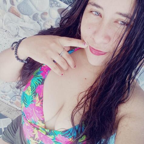 Nahomy_Rouse avatar
