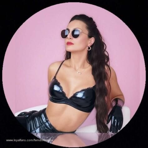 Sultana Aisha CALENDAR OF OBSESSION avatar