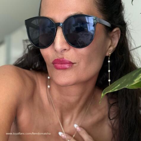 Sultana Findom FemDom Goddessworship avatar