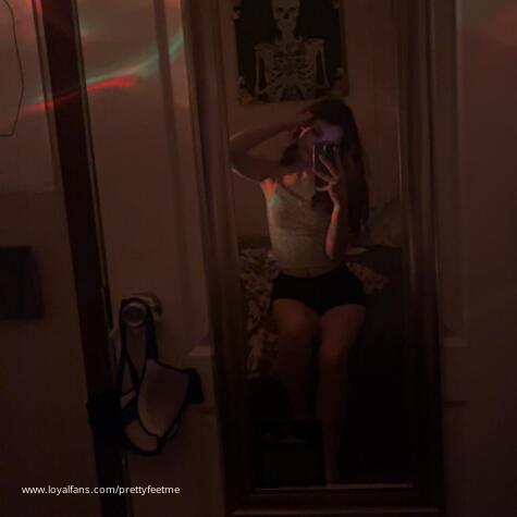 prettyfeetme avatar