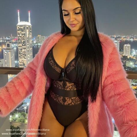 LILIANA ROSEE avatar