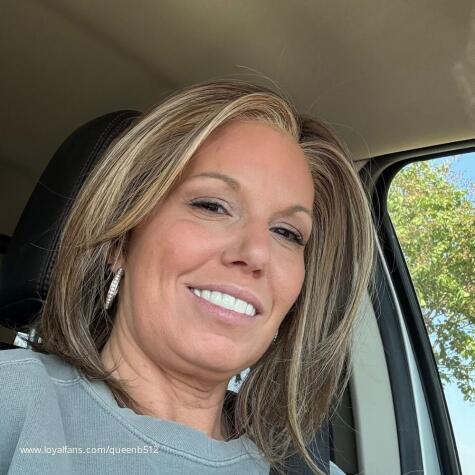 QueenB512 avatar
