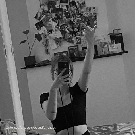 Beautiful Chaos 31 avatar