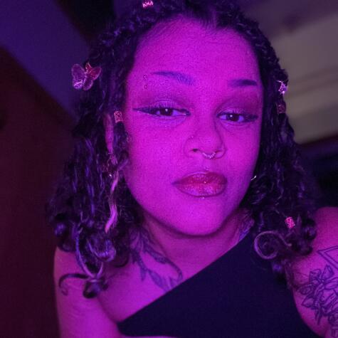 ✨Moon Momma✨ avatar