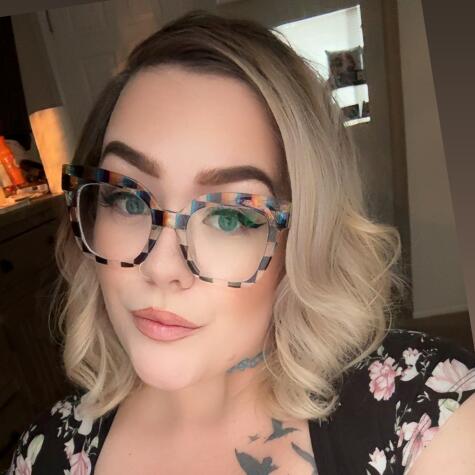 Maddi Dove avatar