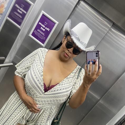 MistressClaudette avatar
