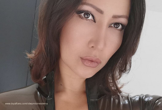Double Domme - Obey Mistress Terra Official Profile | www.Loyalfans.com
