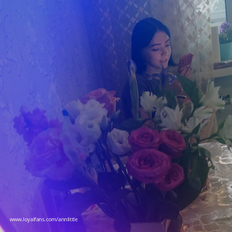 Anna Little avatar