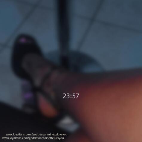 GoddessAntoinetteLuvsYou avatar