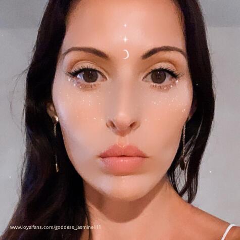 An Invitation to Serve the Goddess - Goddess Jasmine Findom Official