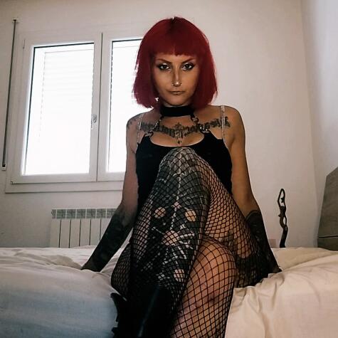 Miss Mala Hard avatar