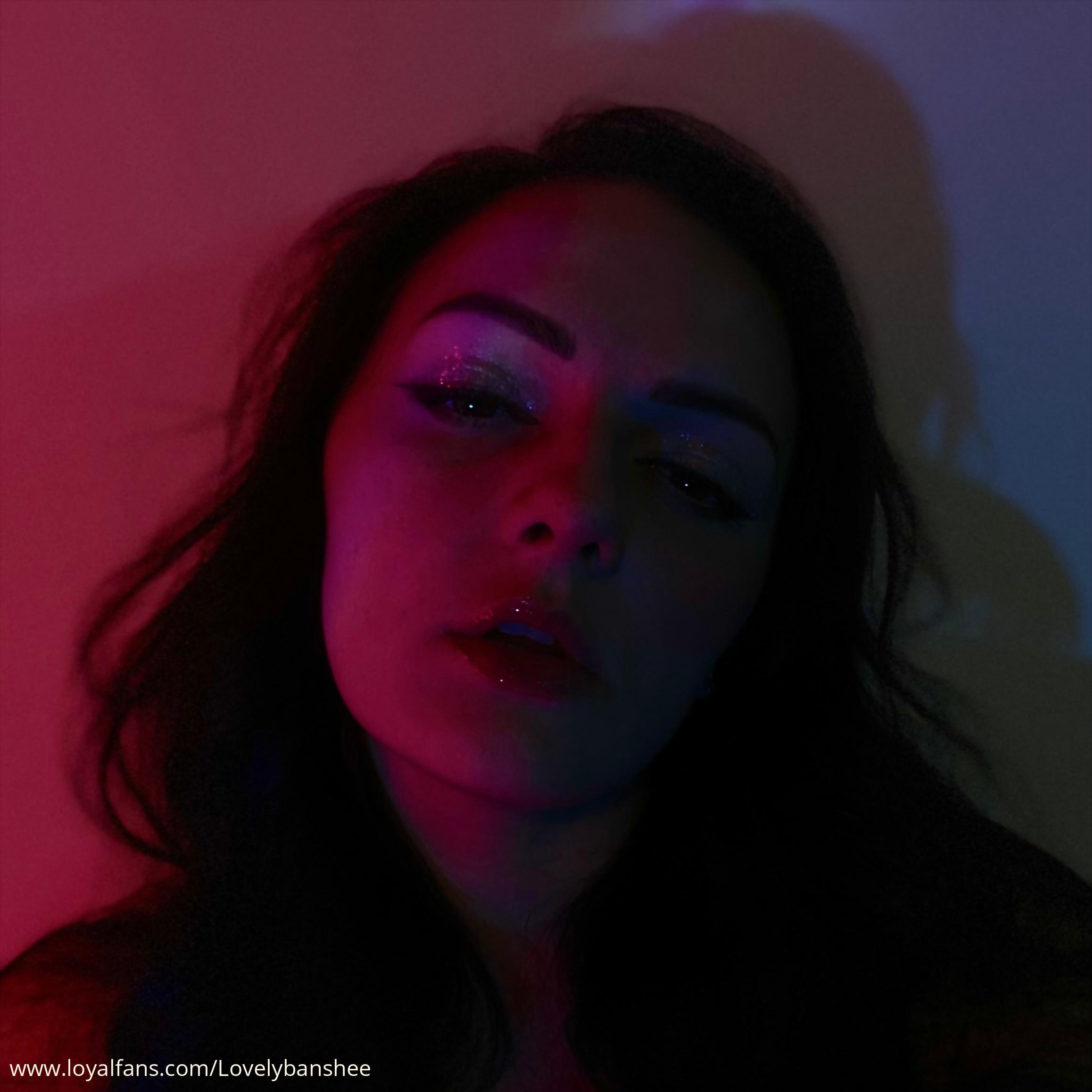 lovelybanshee-s-videos-and-clips-official-account-loyalfans