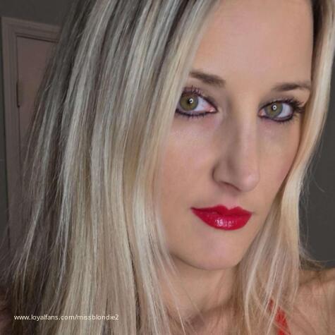 Miss Blondie avatar
