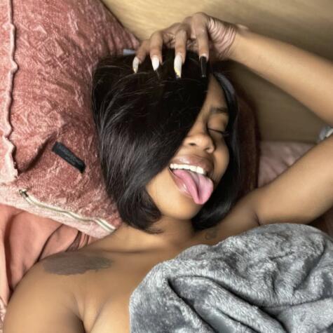 TheRealOshunQueen avatar