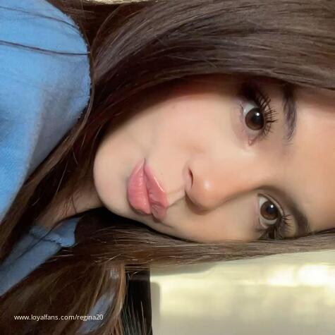 Regina20 avatar