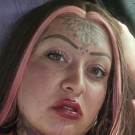 AlanaJane25 avatar