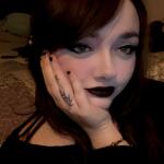 ellieghoullette avatar