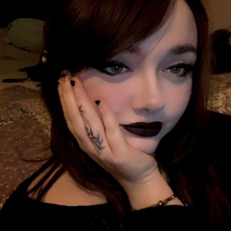 ellieghoullette avatar