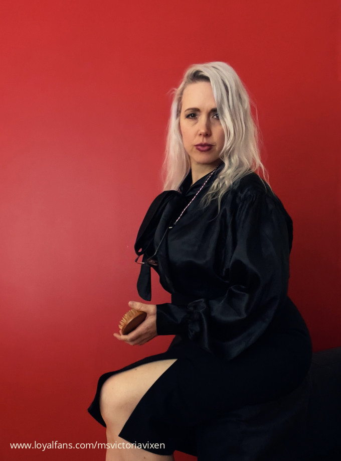 The governess will see you now - Ms Victoria Vixen Official Photos