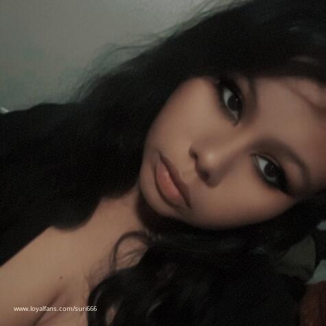 Suri666 avatar