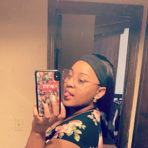 GoddessVeee96 avatar