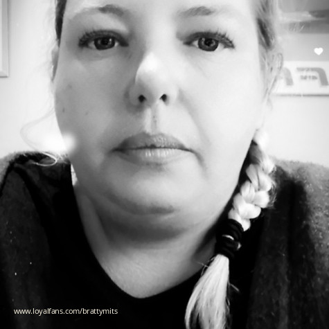 Bratty Mits’s Official Social Fan Page | LoyalFans