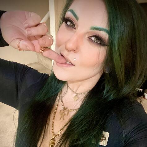QueenCanna avatar
