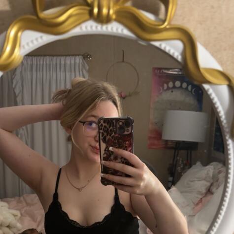 bratiekatty avatar