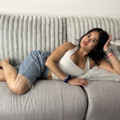 Kylie May Kloud avatar