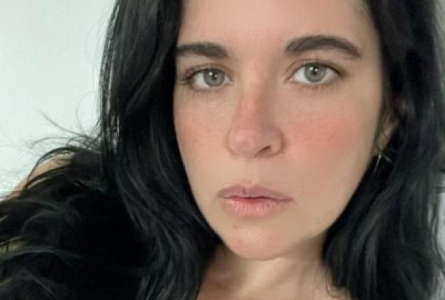 Spitting slaves face while i spank his tied balls - Lady Nina Official