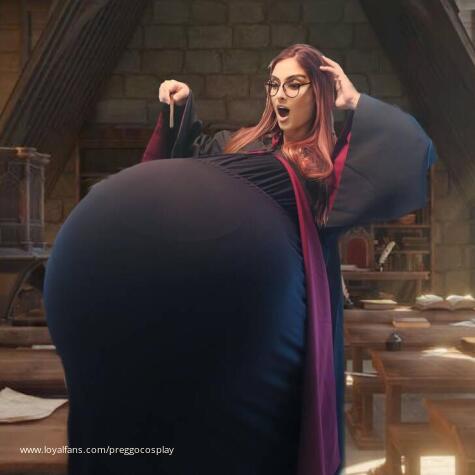 PreggoCosplay avatar