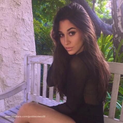 The Goddess Tess  avatar