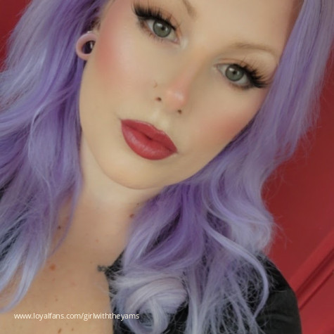 girlwiththeyams avatar