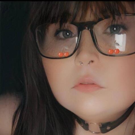 FoxiTheGoddess avatar