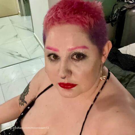 Moonbeam13 avatar