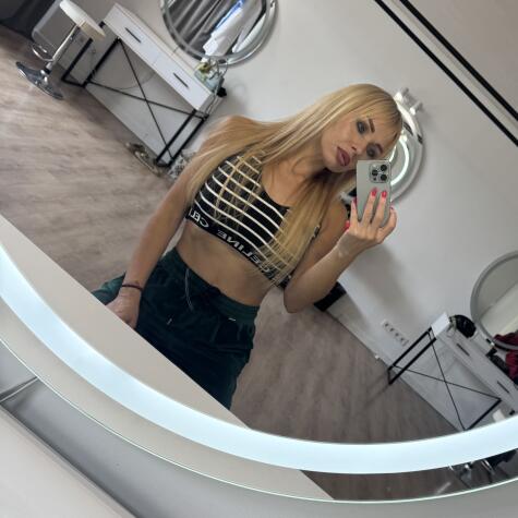Alina_Malina3103 avatar