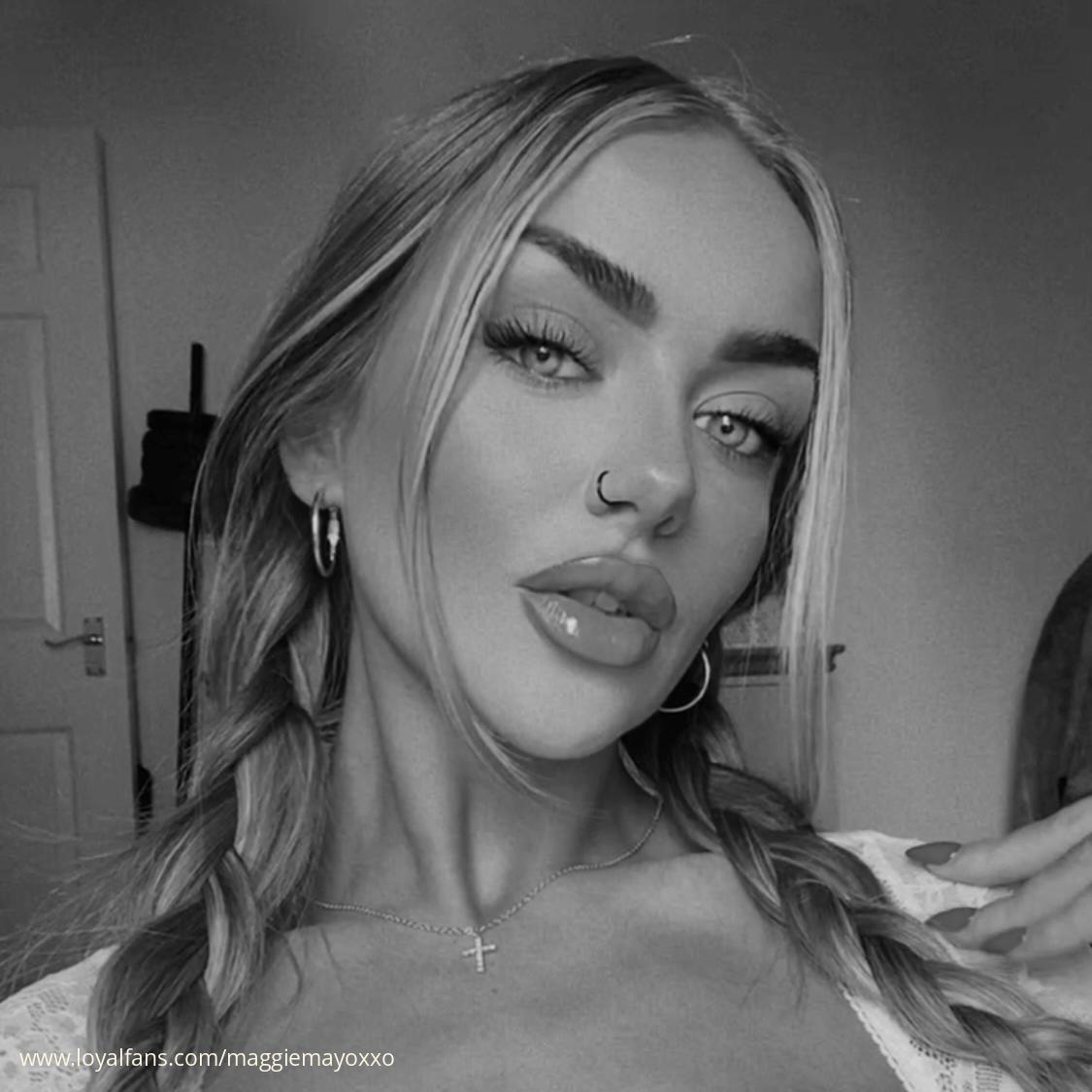 Maggie May oxxo's videos and clips | Official account | LoyalFans