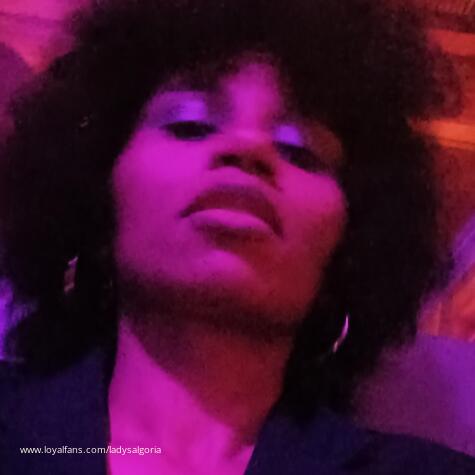 Lady Salgoria avatar