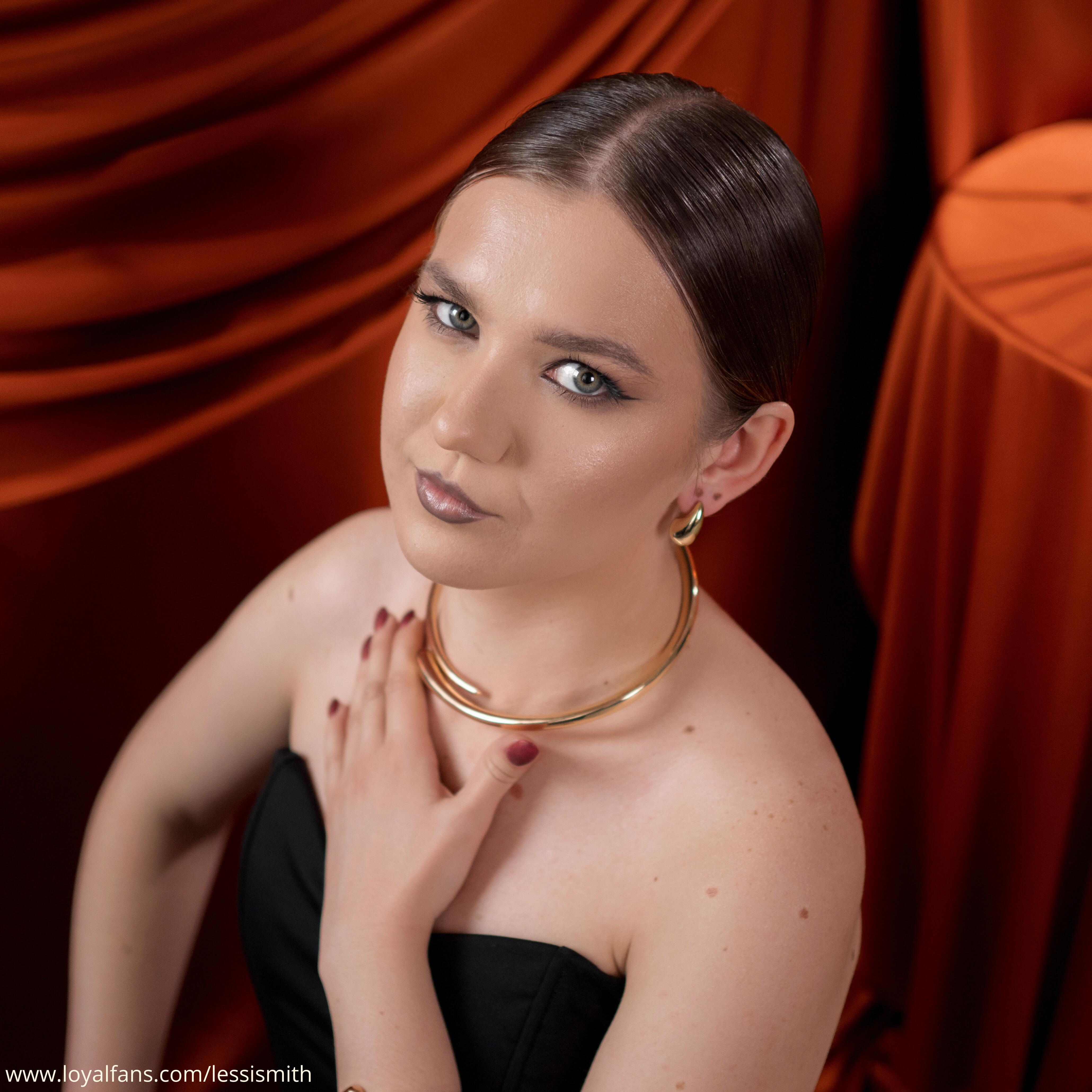 Lessi Smith's videos and clips | Official account | LoyalFans