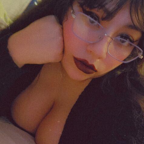 TheDivineDammy avatar