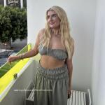 Blonde Goddess O xo avatar