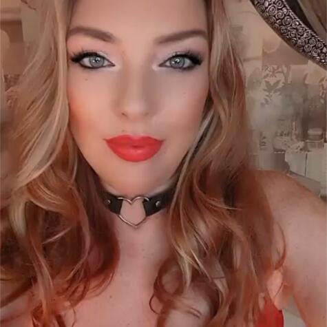Mistress Ruby Doll avatar
