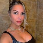PrettyOutlett avatar