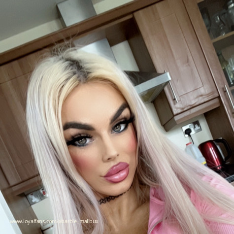 BarbieMae avatar