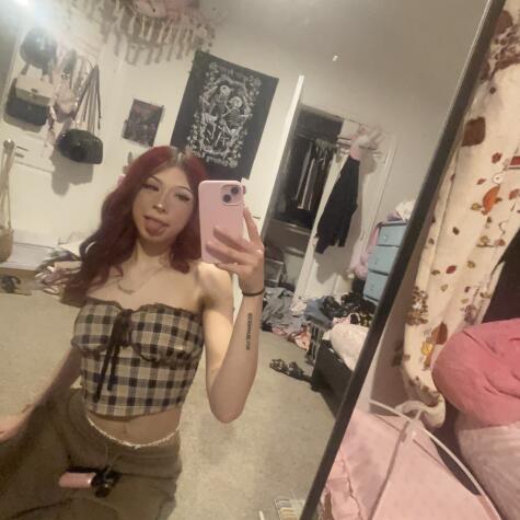 sexyylilredd4 avatar