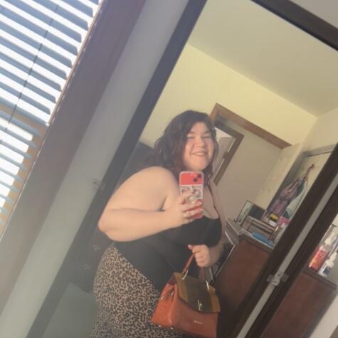 VelvetGoddess666 avatar