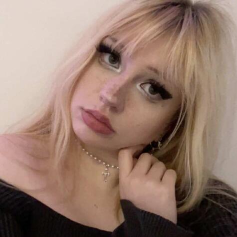 kitty ;3 avatar