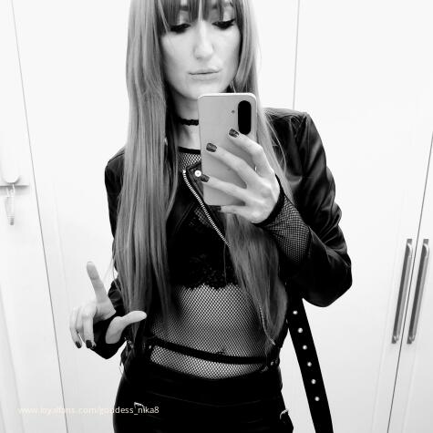 GoddessNika8 avatar